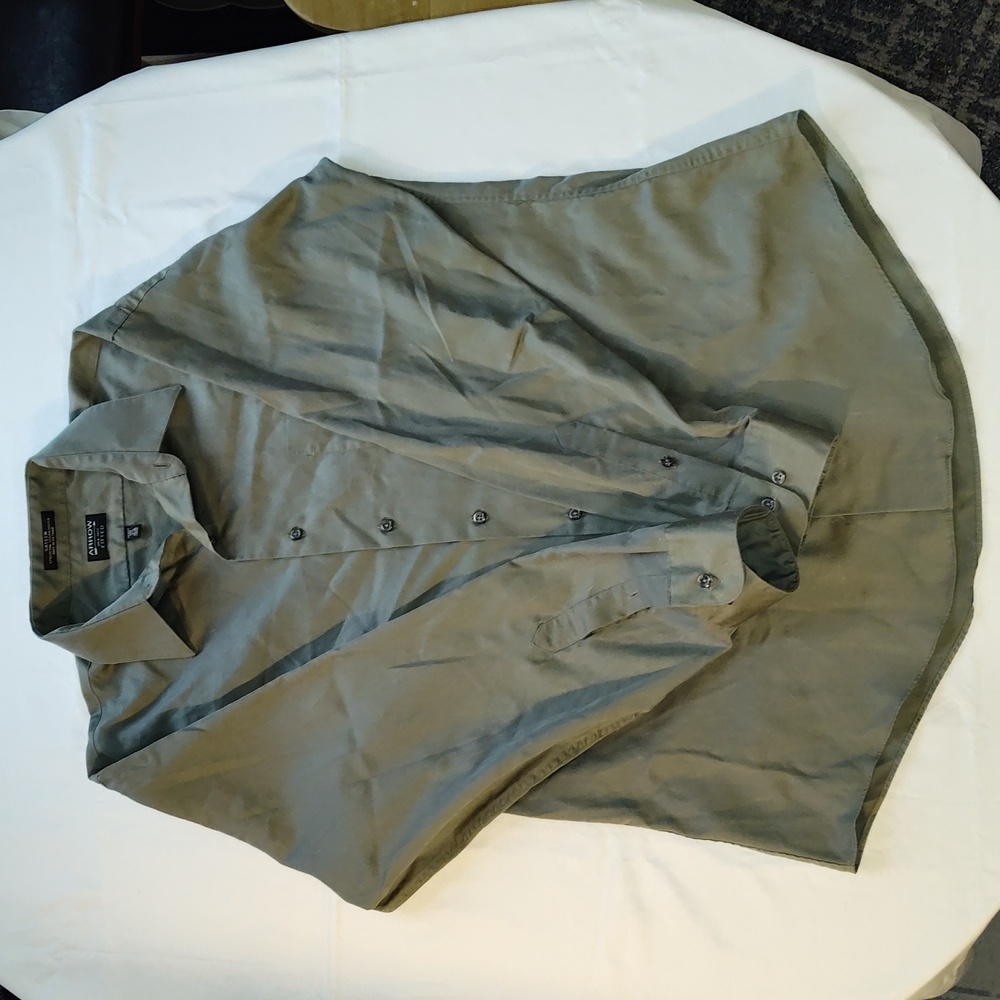 Arrow Fitted Men's Dress Shirt